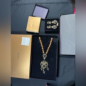 PRICE FIRM *READ -NWOT Heidi Daus necklace earrings fleur delis flower Swarovski